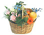 Veľký košík ovocia a kvetov